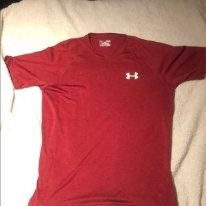 UnderArmour Red T-Shirt